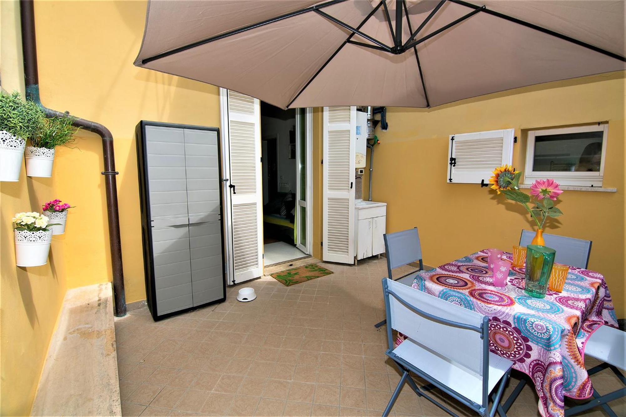 Casa Chiara In Centro Con Corte Privata San Benedetto del Tronto Bagian luar foto